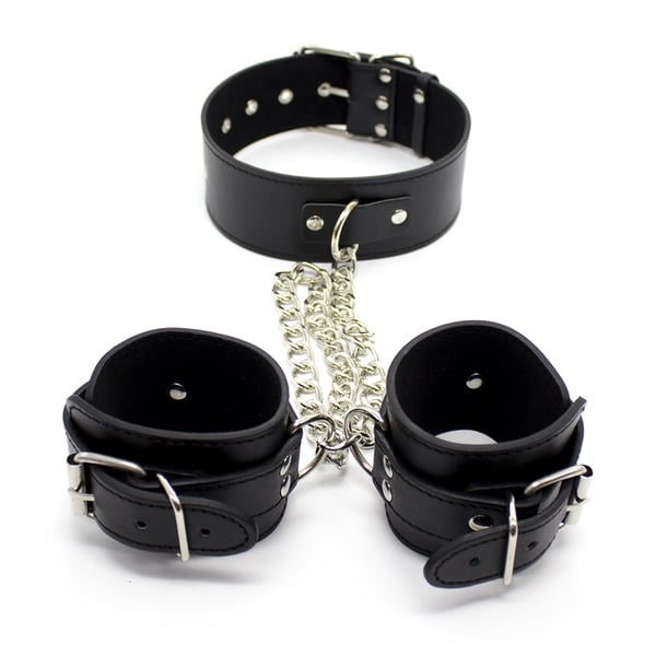 Collar And Handcuffs Black